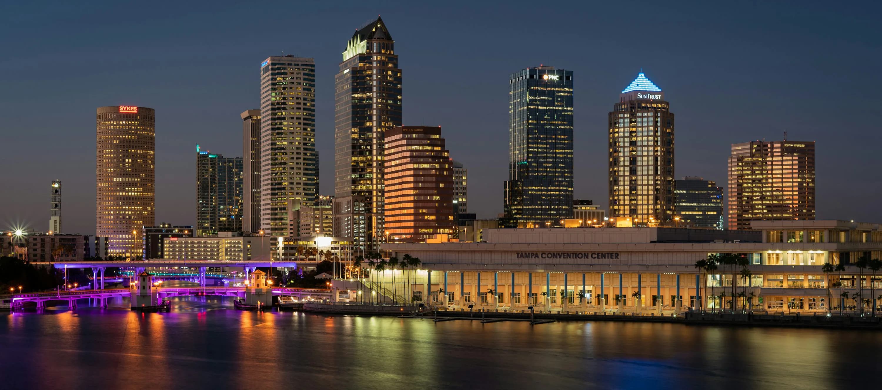 tampa-bay-florida-skyline-deep-trekker-rugged-portable-underwater-submersible-rovs-utility-crawlers